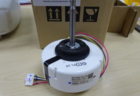 Moteur de ventilateur -...